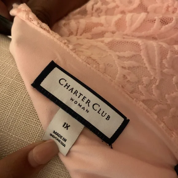 CHARTER CLUB pull over knee length dress, with scalloped cuff sleeves. (lace) - Picture 4 of 13